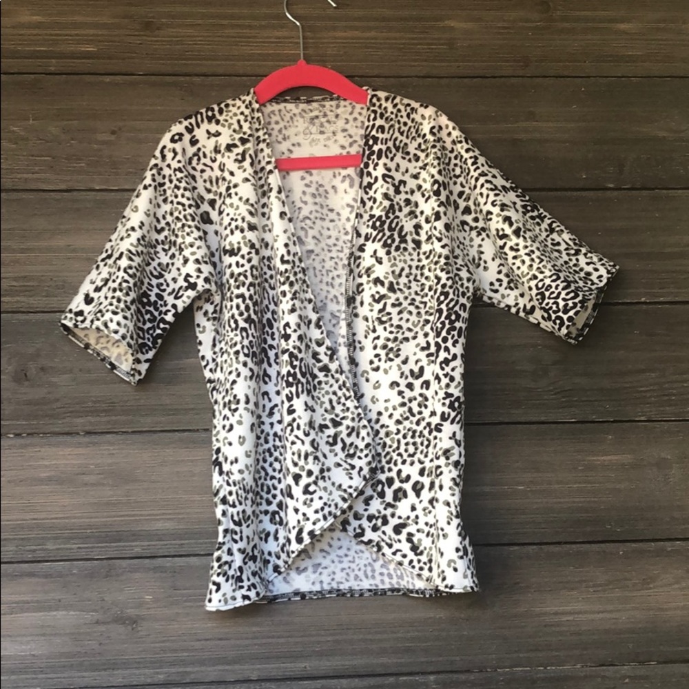 Toddler Leopard Kimono 4 4T Small Shop - Picture 2 of 6